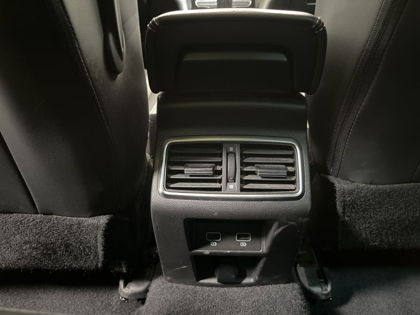 RENAULT MEGANE IV BERLINE 2021 - Photo n°38