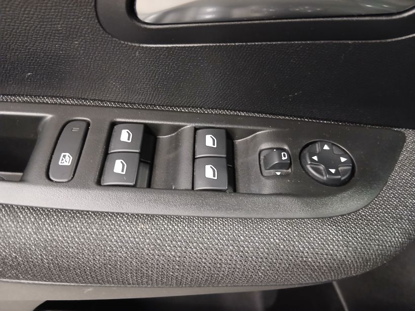 PEUGEOT 208 2025 - Photo n°10