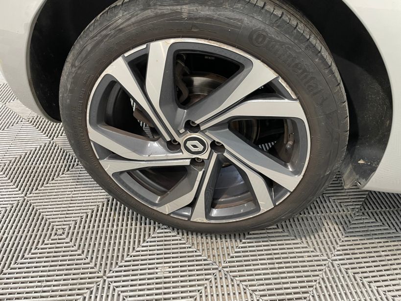 RENAULT CLIO V 2022 - Photo n°12