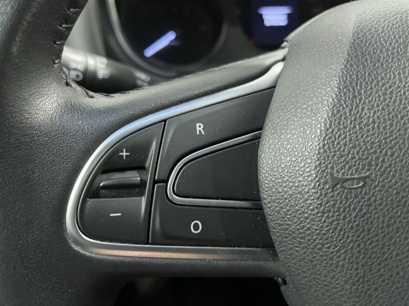 RENAULT SCENIC IV 2018 - Photo n°23