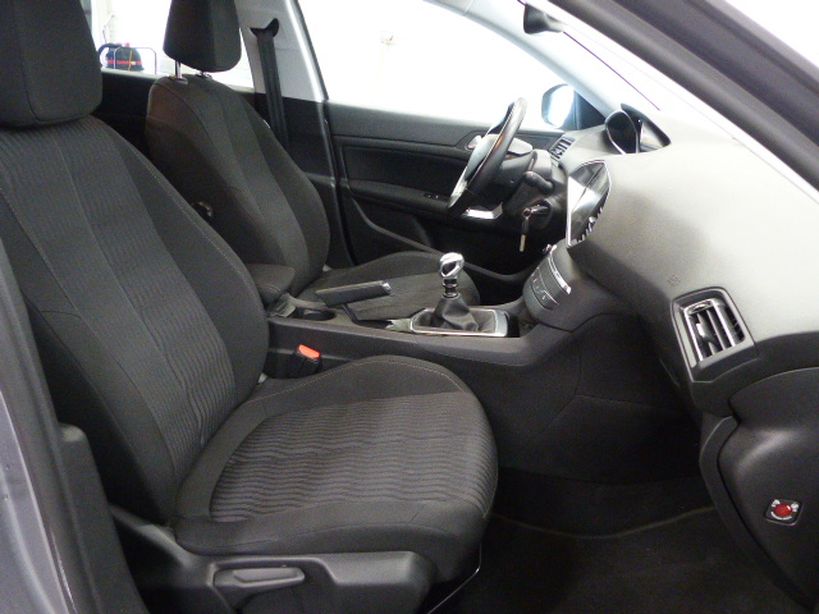 PEUGEOT 308 SW BUSINESS 2015 - Photo n°6