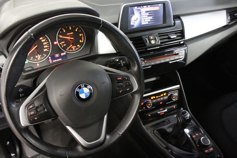 BMW SERIE 2 GRAN TOURER F46 2015 - Photo n°31