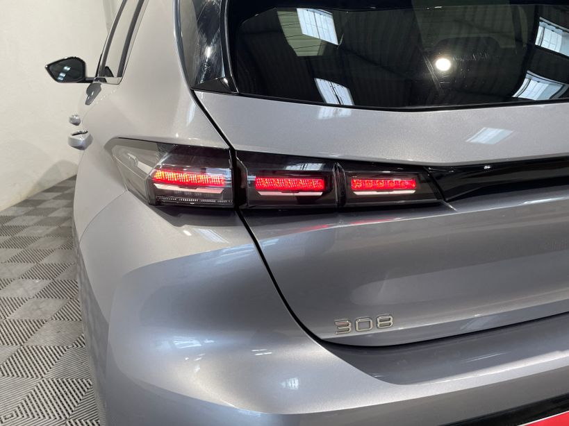 PEUGEOT 308 2023 - Photo n°8