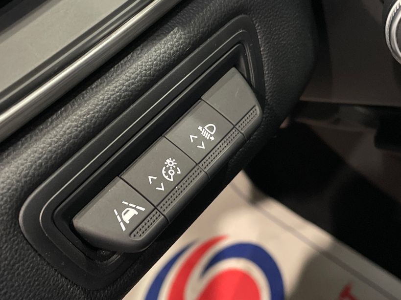 RENAULT CAPTUR 2021 - Photo n°36