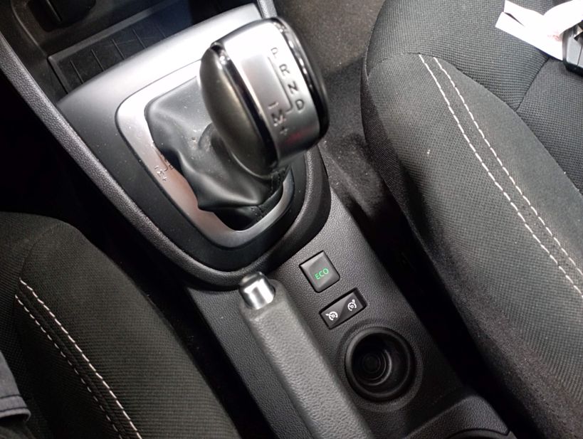 RENAULT CAPTUR 2018 - Photo n°24