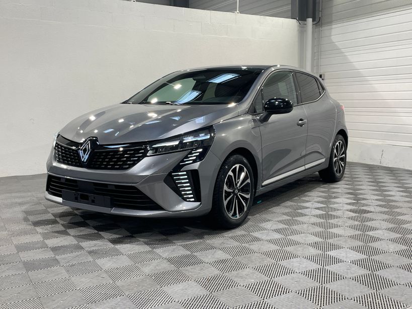 RENAULT CLIO V 2025 - Photo n°1