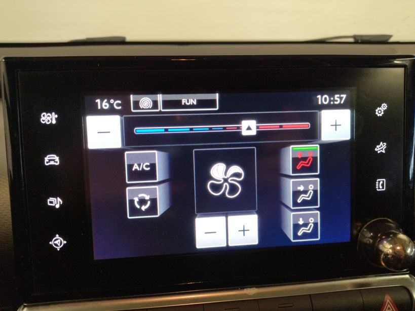 CITROEN C4 CACTUS 2015 - Photo n°16