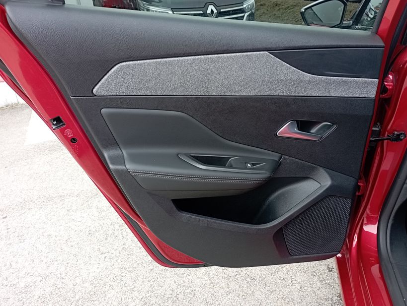 PEUGEOT 308 2024 - Photo n°15