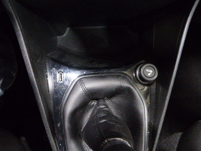 FORD FIESTA 2019 - Photo n°25