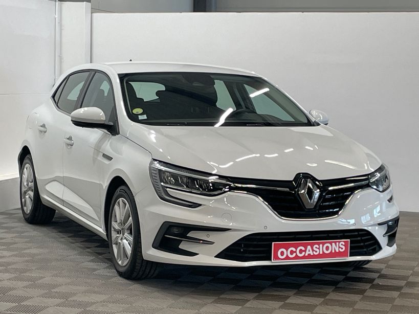 RENAULT MEGANE IV BERLINE 2021 - Photo n°3