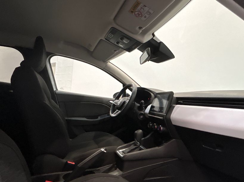 RENAULT CLIO V 2023 - Photo n°19