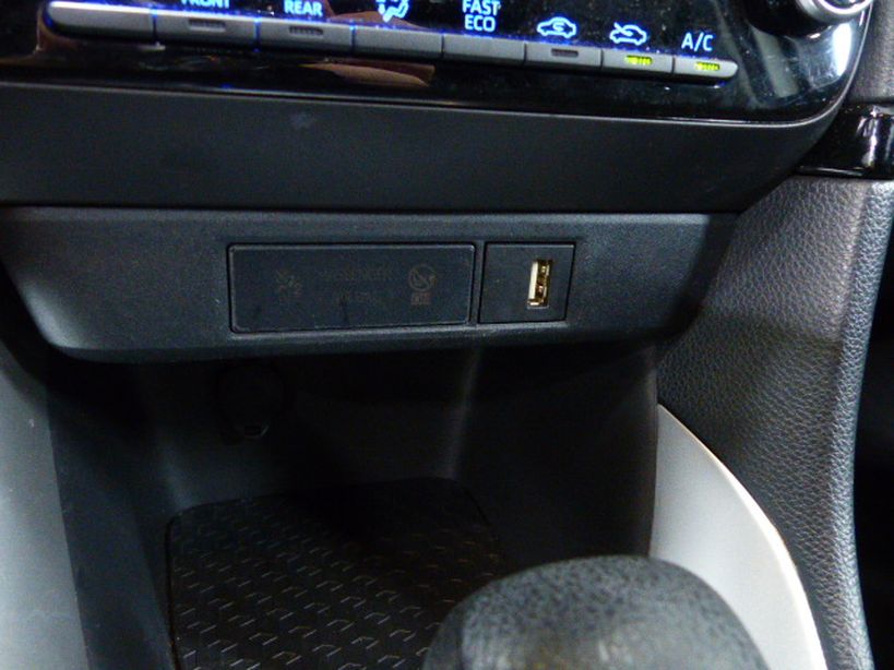TOYOTA YARIS 2021 - Photo n°16