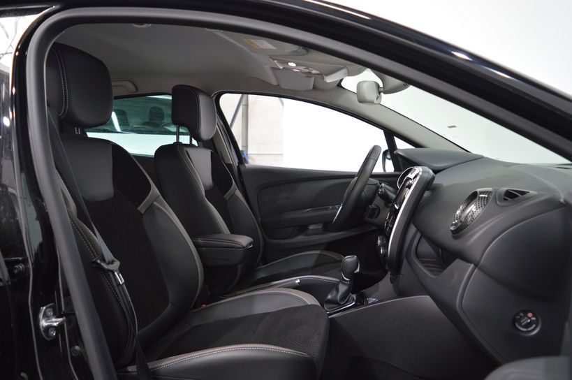 RENAULT CLIO IV 2016 - Photo n°7