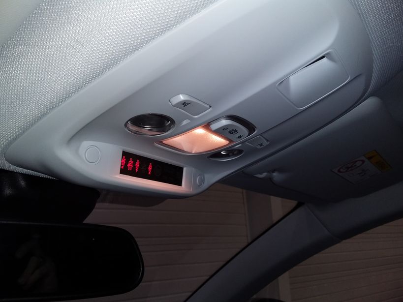 PEUGEOT 308 SW 2021 - Photo n°23