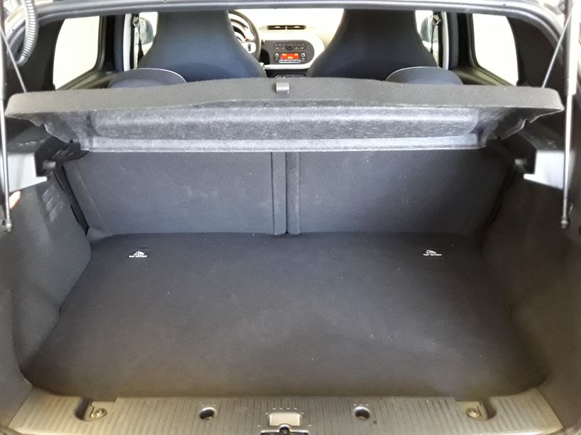 RENAULT TWINGO III 2019 - Photo n°10