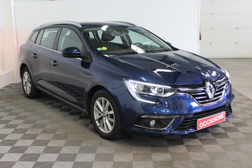 RENAULT MEGANE IV ESTATE 2017 - Photo n°3