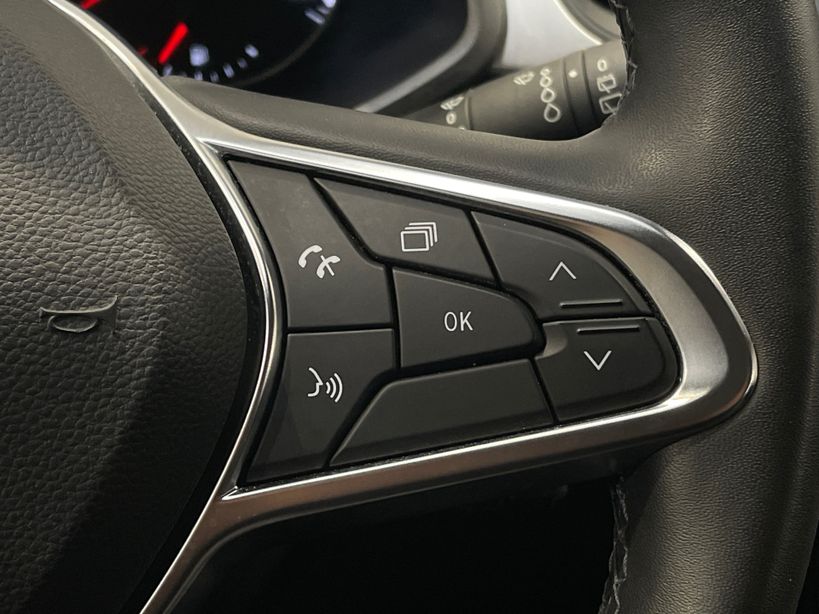 RENAULT CAPTUR 2022 - Photo n°25