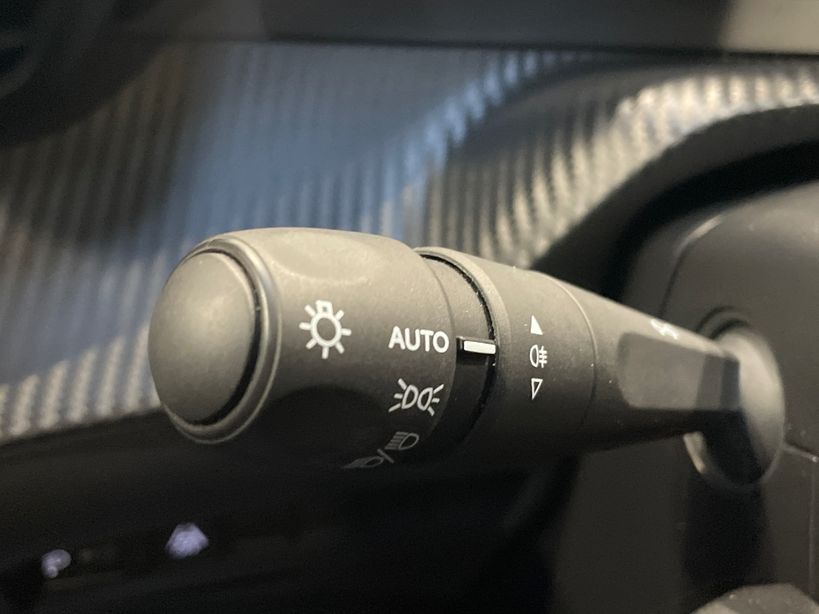 PEUGEOT 2008 2023 - Photo n°28