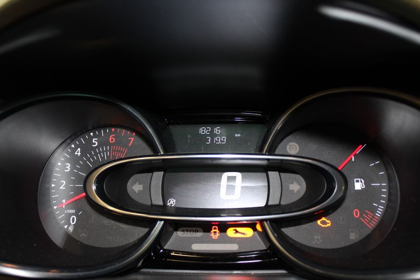RENAULT CLIO IV 2019 - Photo n°13