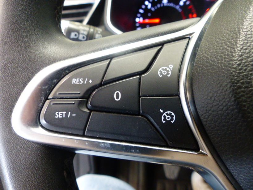 RENAULT CLIO V 2020 - Photo n°7