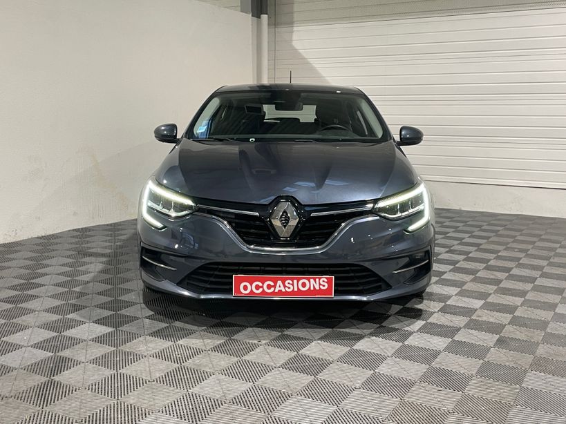 RENAULT MEGANE IV BERLINE 2022 - Photo n°2