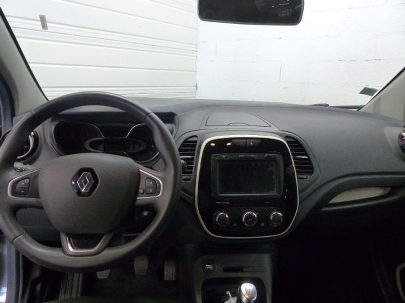 RENAULT CAPTUR 2019 - Photo n°8