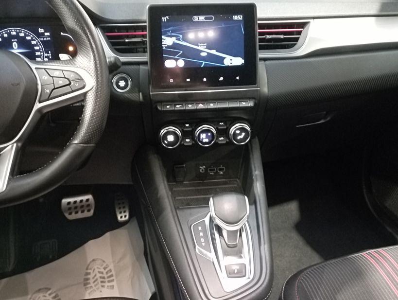 RENAULT CAPTUR 2021 - Photo n°17