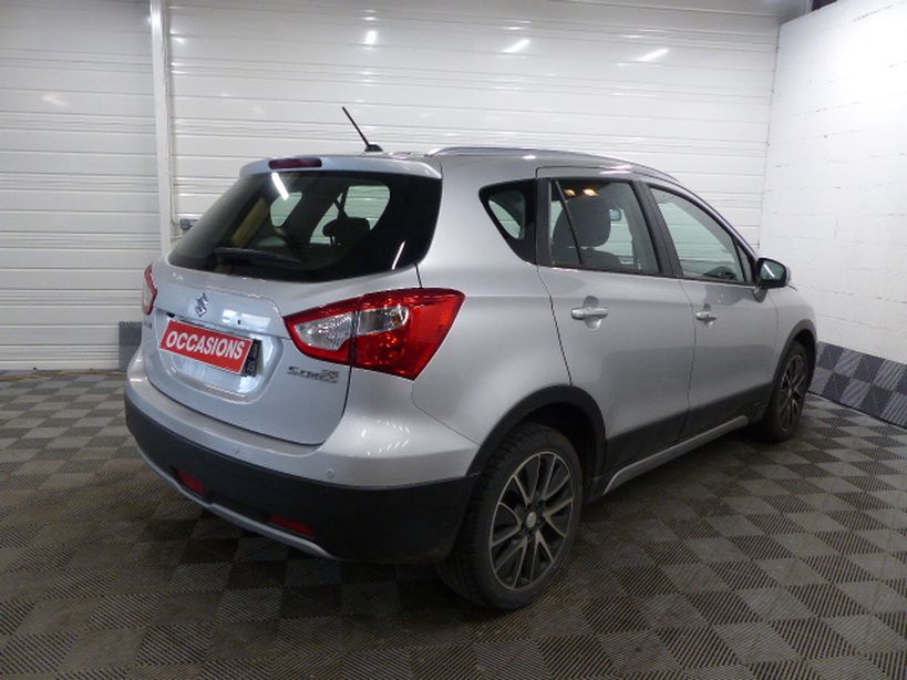 SUZUKI SX4 S CROSS 2014 - Photo n°4