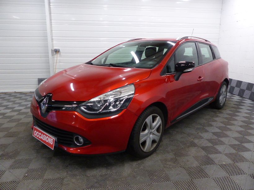 RENAULT CLIO IV ESTATE 2013 - Photo n°1