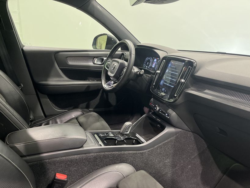 VOLVO XC40 2018 - Photo n°21