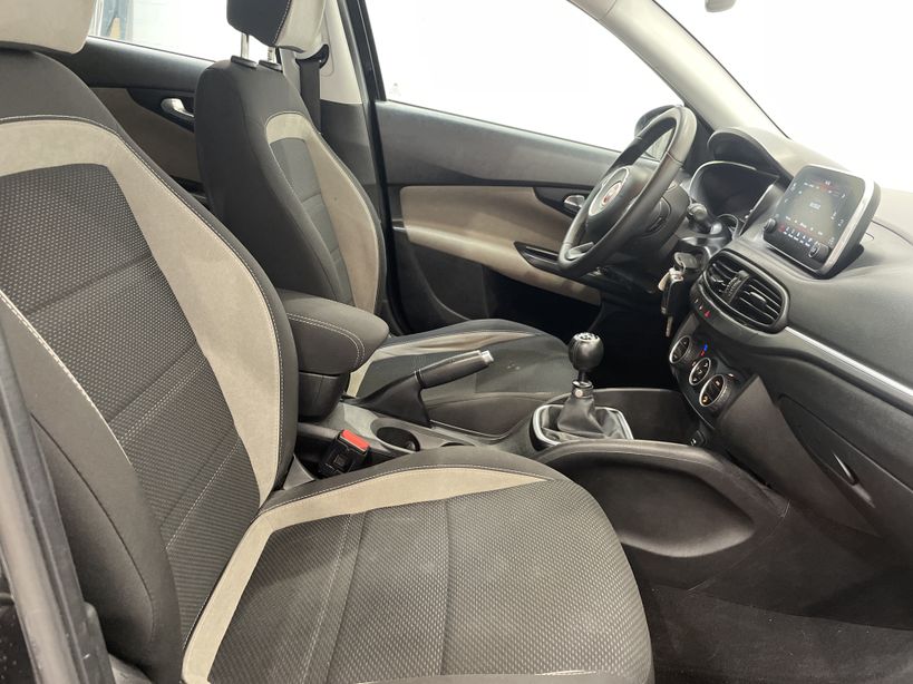 FIAT TIPO 5 PORTES 2018 - Photo n°8