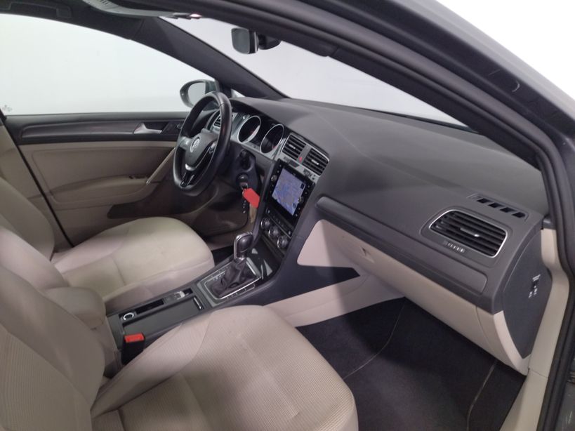 VOLKSWAGEN GOLF BUSINESS 2018 - Photo n°8
