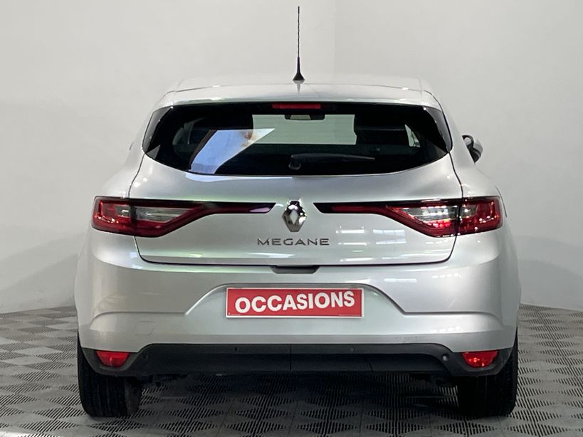 RENAULT MEGANE IV BERLINE BUSINESS 2020 - Photo n°6