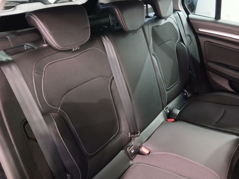 RENAULT MEGANE IV ESTATE 2023 - Photo n°6