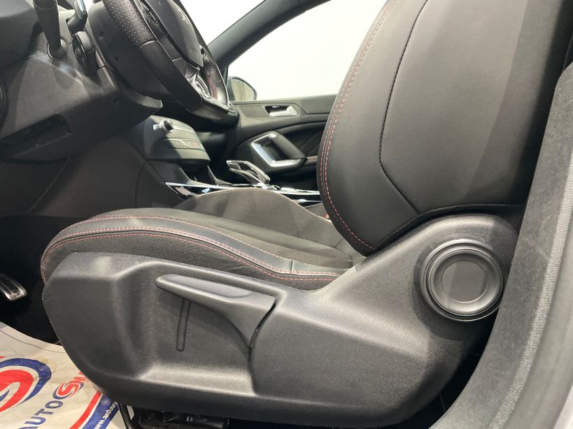PEUGEOT 308 2021 - Photo n°39
