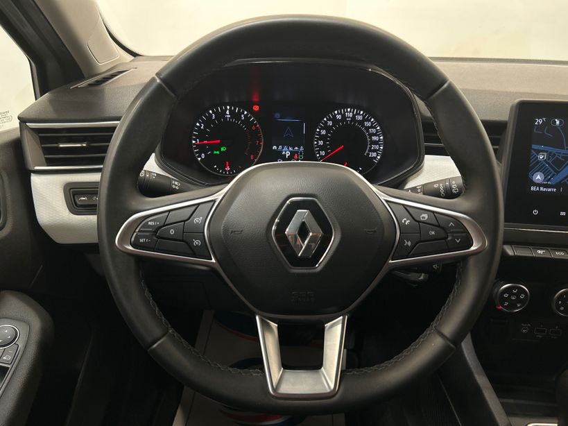 RENAULT CLIO V 2022 - Photo n°9