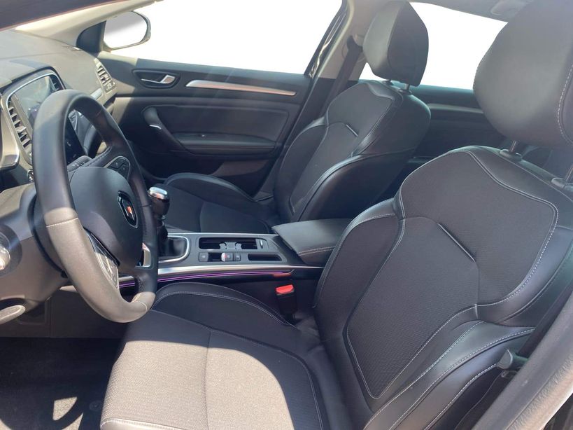 RENAULT MEGANE IV ESTATE 2023 - Photo n°10