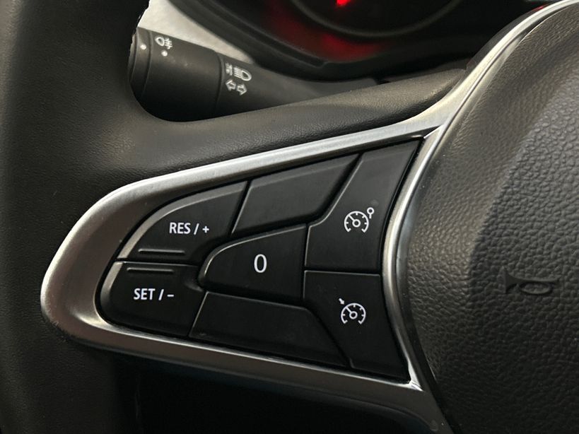 RENAULT CLIO V 2023 - Photo n°23