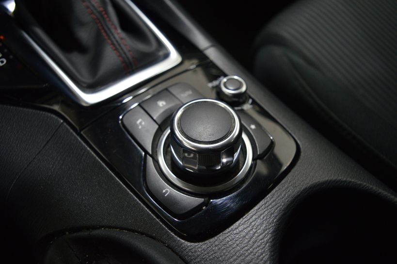 MAZDA MAZDA3 2014 - Photo n°35