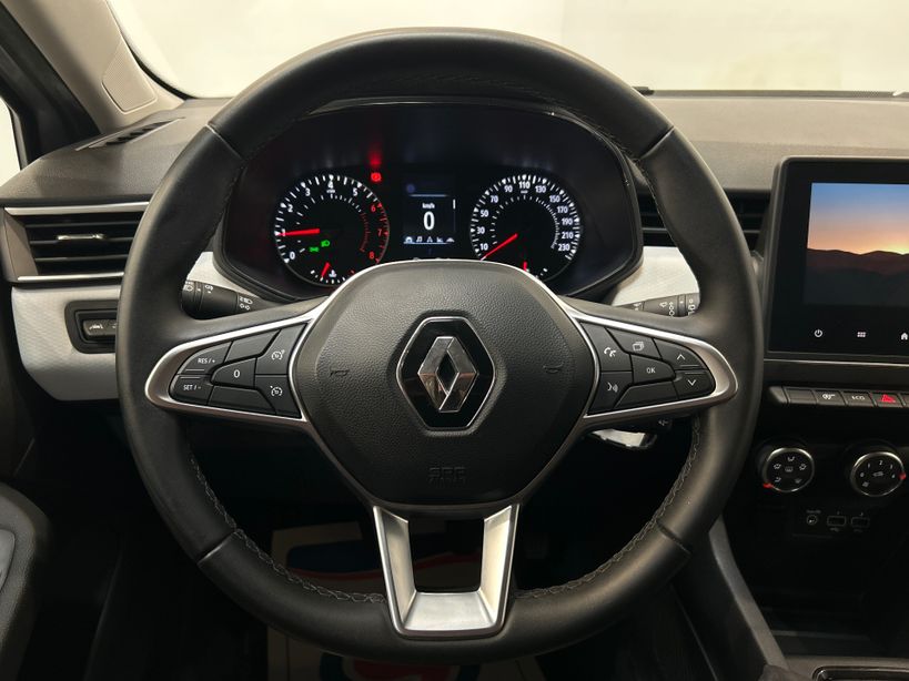 RENAULT CLIO V 2023 - Photo n°11