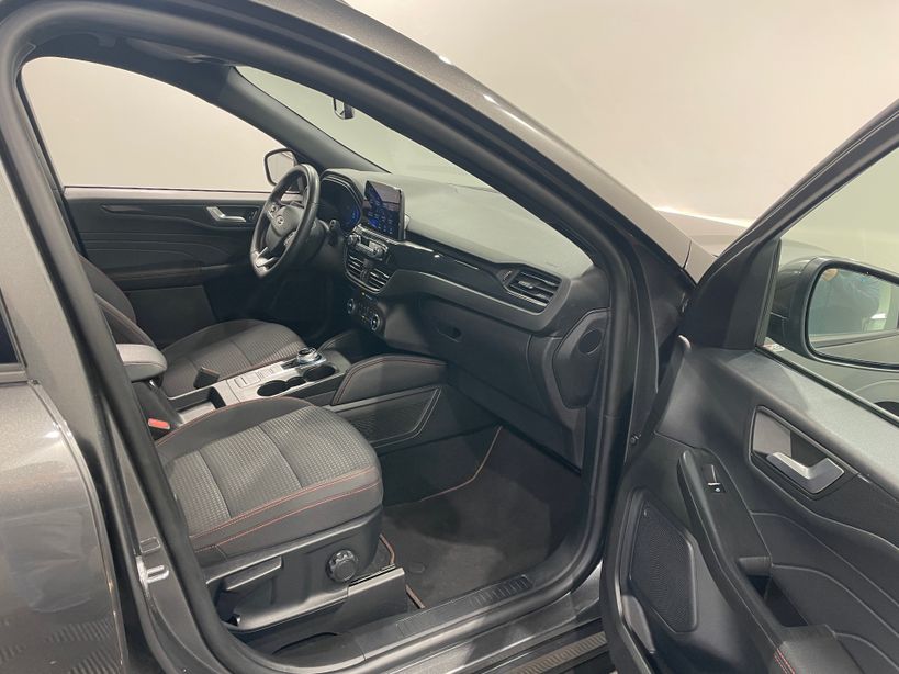 FORD KUGA 2022 - Photo n°28