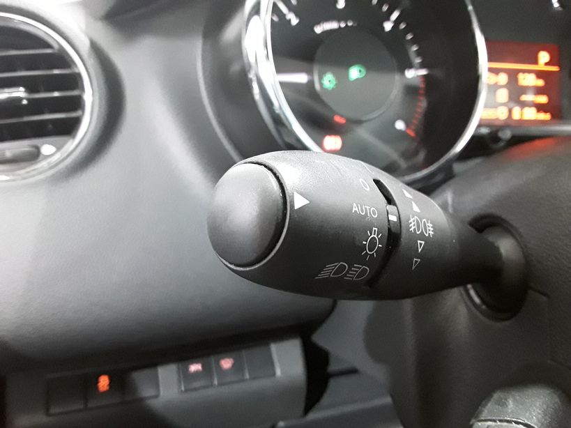 PEUGEOT 3008 2016 - Photo n°16
