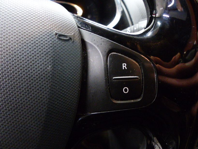 RENAULT CLIO IV ESTATE 2013 - Photo n°18