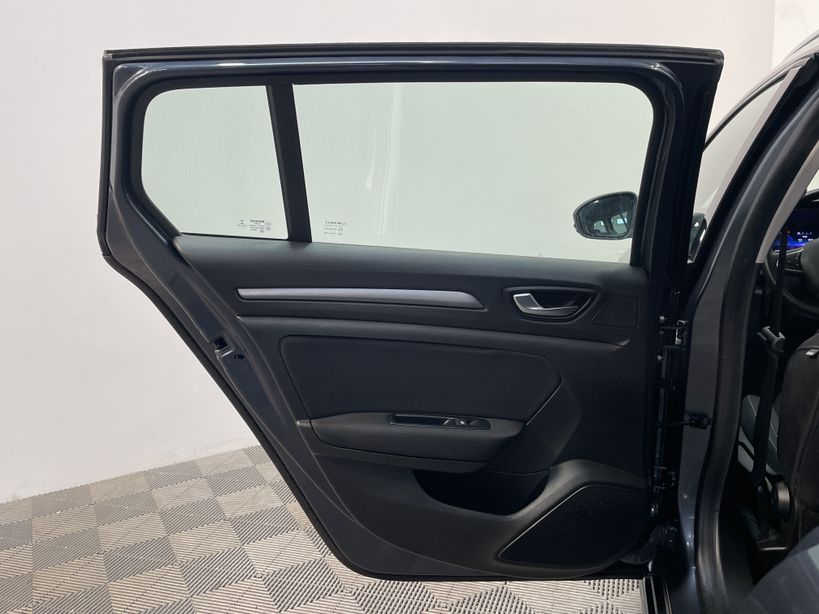 RENAULT MEGANE IV ESTATE 2021 - Photo n°39