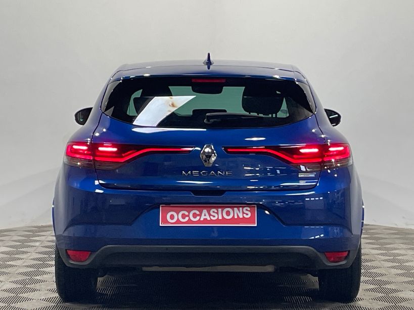 RENAULT MEGANE IV BERLINE 2022 - Photo n°6