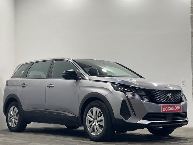PEUGEOT 5008 2023 - Photo n°2