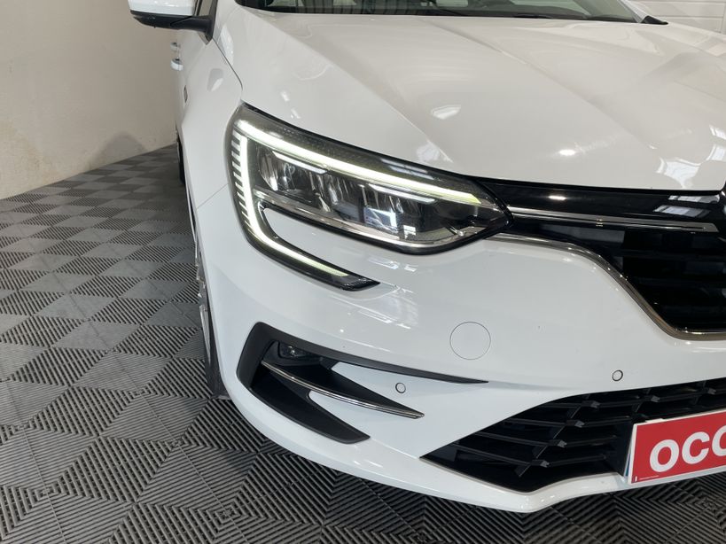 RENAULT MEGANE IV BERLINE 2021 - Photo n°4
