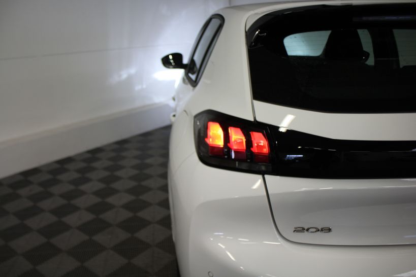 PEUGEOT 208 2022 - Photo n°27