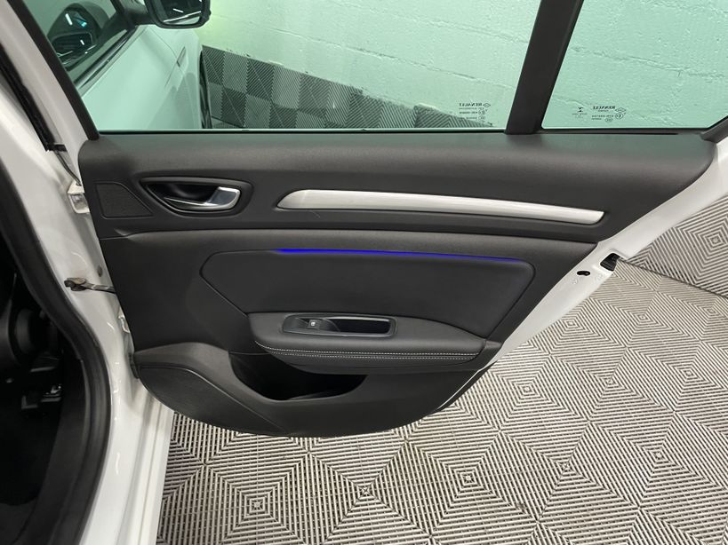 RENAULT MEGANE IV ESTATE 2020 - Photo n°35