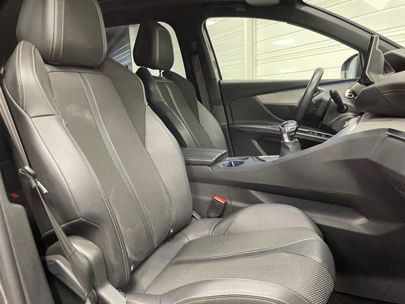 PEUGEOT 3008 2023 - Photo n°12